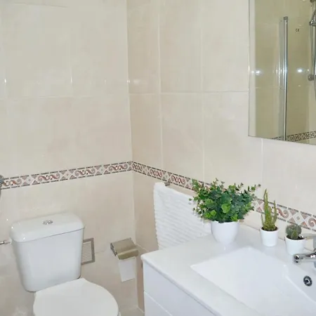 Cozy In 50 M² Sea View Lisbon