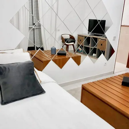Apartment Cozy In 50 M² Sea View *