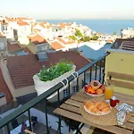 Cozy In 50 M² Sea View Apartment Lissabon